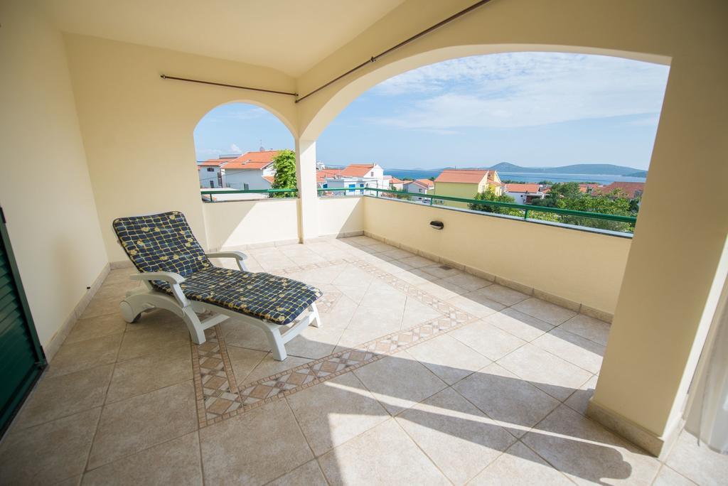 Apartments Marija Near Center Vodice Exterior foto