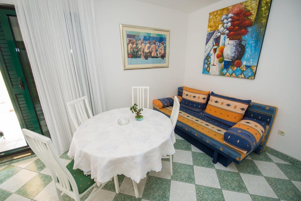 Apartments Marija Near Center Vodice Exterior foto
