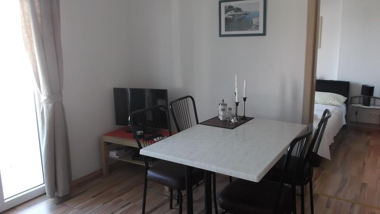 Apartments Marija Near Center Vodice Cameră foto